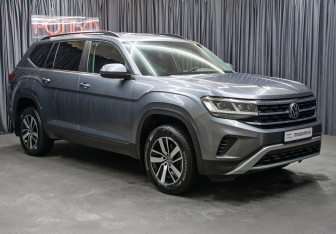 Подержанный автомобиль Volkswagen Teramont 2021 года (3 фото)