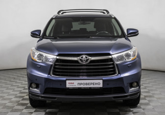 Подержанный автомобиль Toyota Highlander 2014 года (2 фото)