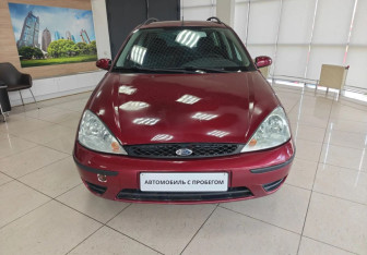 Подержанный автомобиль Ford Focus Wagon 2004 года (2 фото)