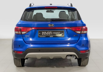 Подержанный автомобиль Kia Rio Hatchback 2019 года (6 фото)