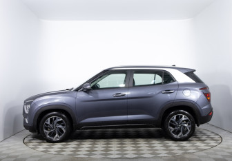 Подержанный автомобиль Hyundai Creta 2021 года (8 фото)