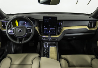 Новый Volvo XC60 2025 (12 фото)