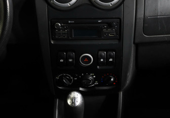 Подержанный автомобиль LADA (ВАЗ) Largus Wagon 2014 года (11 фото)