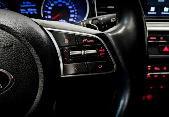 Подержанный автомобиль Kia Ceed Hatchback 2019 года (25 фото)