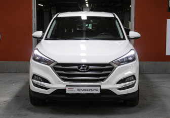 Подержанный автомобиль Hyundai Tucson 2016 года (2 фото)