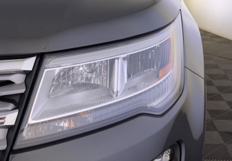 Подержанный автомобиль Ford Explorer 2018 года (11 фото)