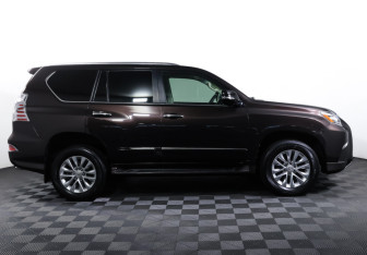Подержанный автомобиль Lexus GX 2014 года (4 фото)