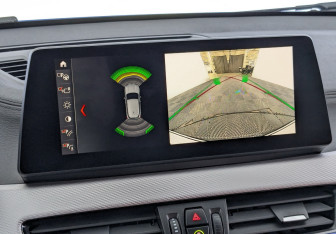 Подержанный автомобиль BMW X2 2021 года (29 фото)