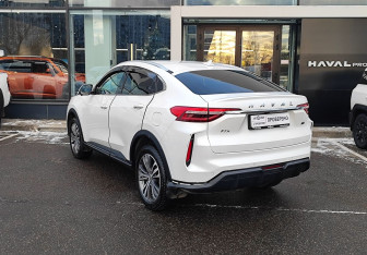 Подержанный автомобиль Haval F7x 2024 года (7 фото)