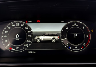 Подержанный автомобиль Land Rover Range Rover 2018 года (13 фото)