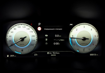 Подержанный автомобиль Hyundai Santa Fe 2022 года (13 фото)