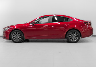 Подержанный автомобиль Mazda 6 Sedan 2021 года (8 фото)