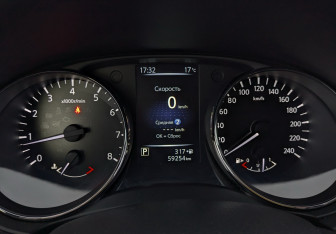 Подержанный автомобиль Nissan Qashqai 2021 года (13 фото)