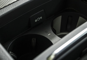 Подержанный автомобиль Audi SQ5 2020 года (16 фото)