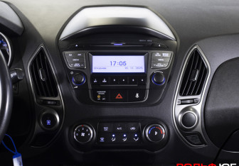 Подержанный автомобиль Hyundai ix35 2013 года (14 фото)