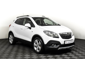 Подержанный автомобиль Opel Mokka 2013 года (3 фото)