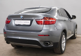 Подержанный автомобиль BMW X6 2012 года (5 фото)