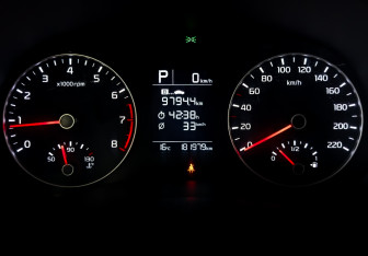 Подержанный автомобиль Kia Rio Hatchback 2021 года (13 фото)