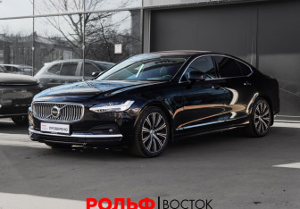 Подержанный автомобиль Volvo S90 2021 года (1 фото)