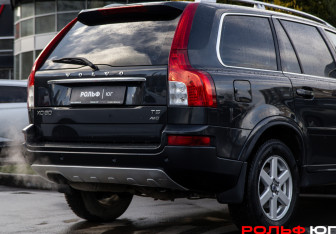 Подержанный автомобиль Volvo XC90 2012 года (15 фото)