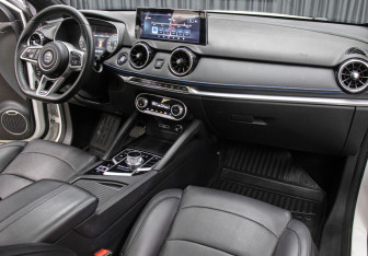 Подержанный автомобиль Evolute i-JOY 2023 года (11 фото)