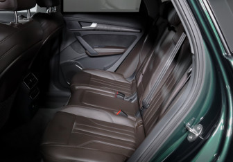 Подержанный автомобиль Audi Q5 2018 года (10 фото)