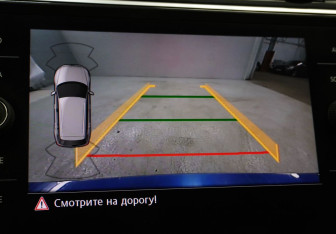 Подержанный автомобиль Volkswagen Tiguan 2020 года (15 фото)