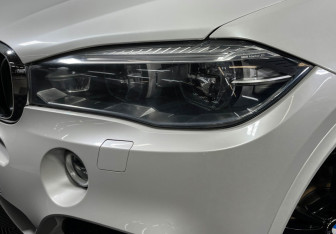 Подержанный автомобиль BMW X5 2017 года (8 фото)