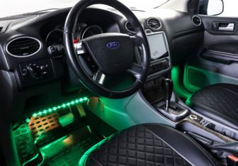 Подержанный автомобиль Ford Focus Sedan 2008 года (14 фото)