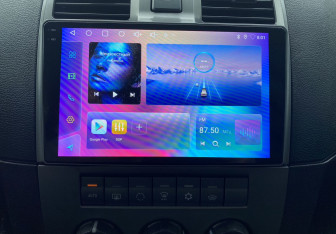 Подержанный автомобиль УАЗ Patriot 2016 года (13 фото)