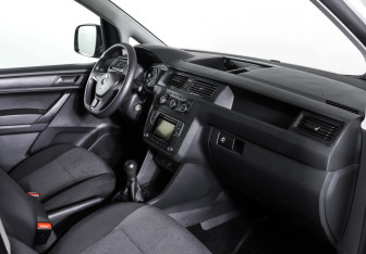 Подержанный автомобиль Volkswagen Caddy Compactvan 2020 года (11 фото)