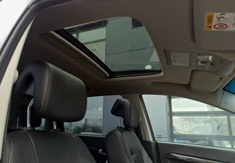 Подержанный автомобиль Chevrolet Captiva 2014 года (26 фото)