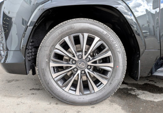Новый Lexus LX 2026 (7 фото)