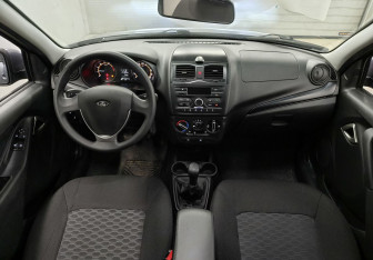 Подержанный автомобиль LADA (ВАЗ) Granta Sedan 2022 года (11 фото)