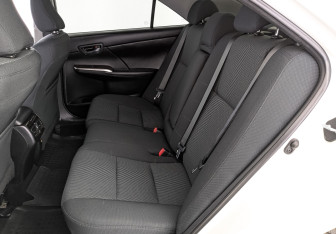 Подержанный автомобиль Toyota Camry Sedan 2017 года (18 фото)