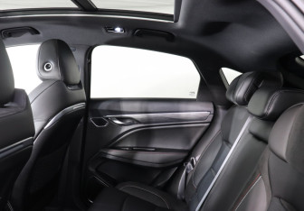 Подержанный автомобиль Geely Tugella 2023 года (12 фото)