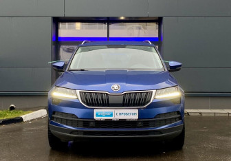 Подержанный автомобиль Skoda Karoq 2020 года (2 фото)