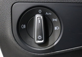 Подержанный автомобиль Volkswagen Tiguan 2021 года (12 фото)