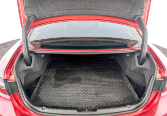 Подержанный автомобиль Mazda 6 Sedan 2020 года (10 фото)