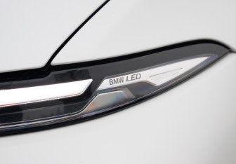 Подержанный автомобиль BMW X7 2023 года (45 фото)