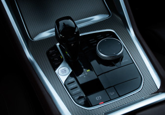 Подержанный автомобиль BMW X6 2020 года (23 фото)