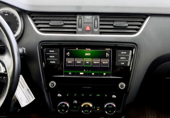 Подержанный автомобиль Skoda Octavia Liftback 2019 года (15 фото)