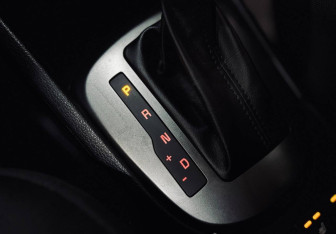 Подержанный автомобиль Kia Rio Sedan 2017 года (17 фото)