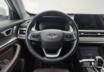 Подержанный автомобиль Chery Tiggo 8 Pro 2022 года (12 фото)