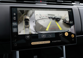 Подержанный автомобиль Land Rover Range Rover 2024 года (24 фото)