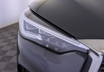 Подержанный автомобиль Infiniti QX50 2021 года (11 фото)