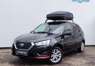 Подержанный автомобиль Datsun mi-DO 2015 года (1 фото)