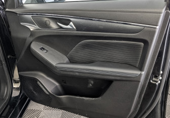 Подержанный автомобиль Haval Jolion 2023 года (24 фото)