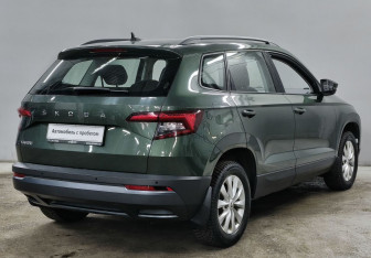 Подержанный автомобиль Skoda Karoq 2020 года (5 фото)