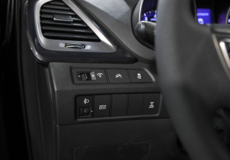 Подержанный автомобиль Hyundai Santa Fe 2014 года (7 фото)